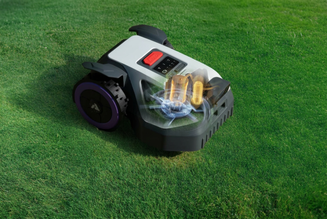 ANTHBOT M5 - prémiový bezkartáčový motor